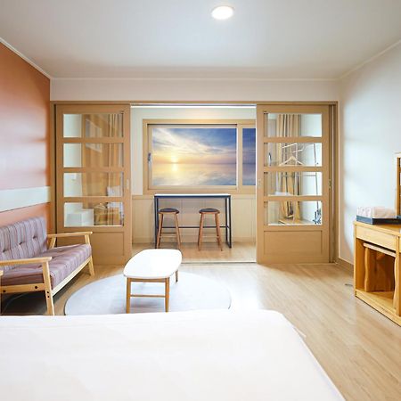 Fantastic Ocean View Sydney Hotel Jeju Exteriör bild