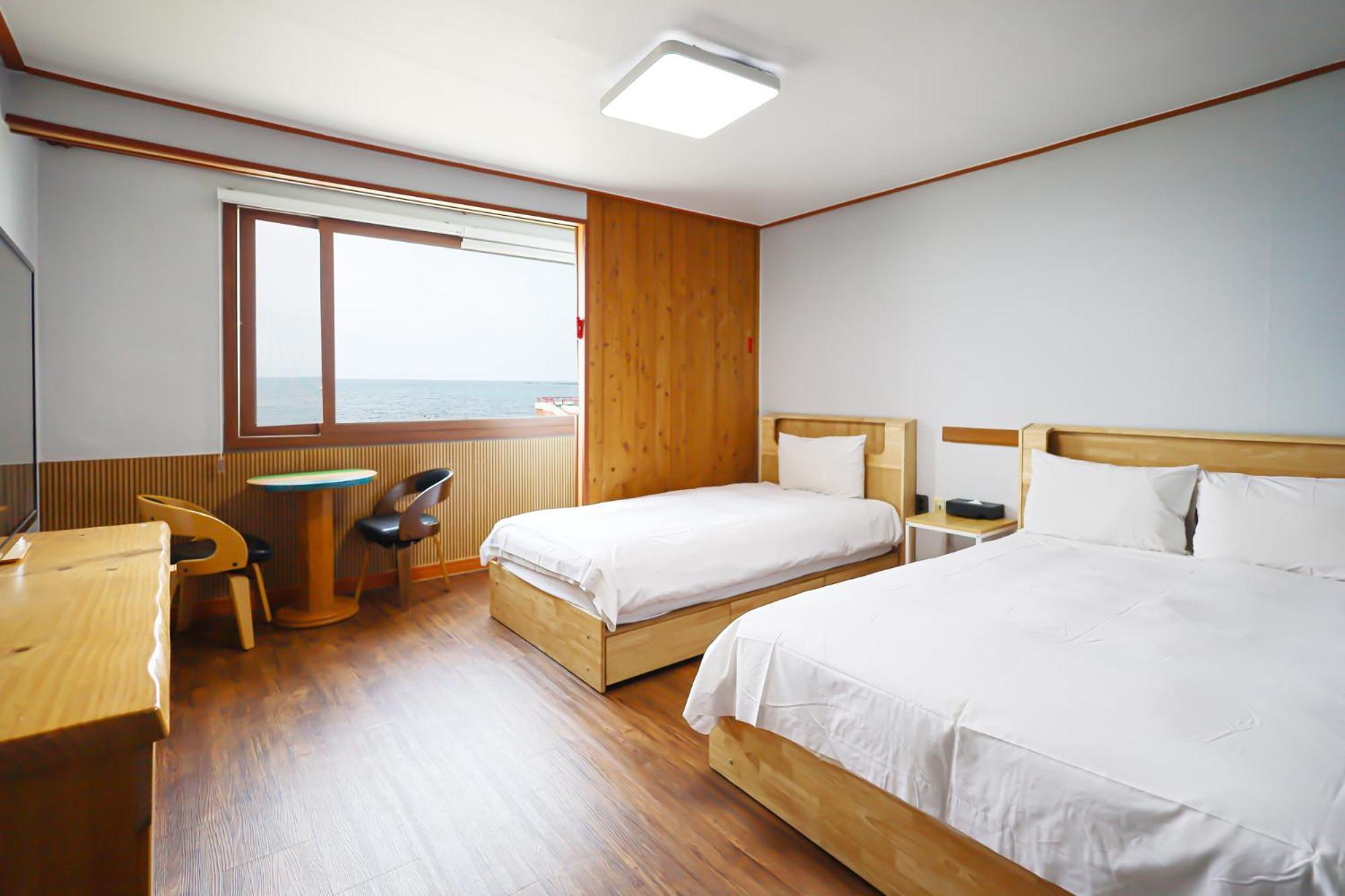 Fantastic Ocean View Sydney Hotel Jeju Exteriör bild