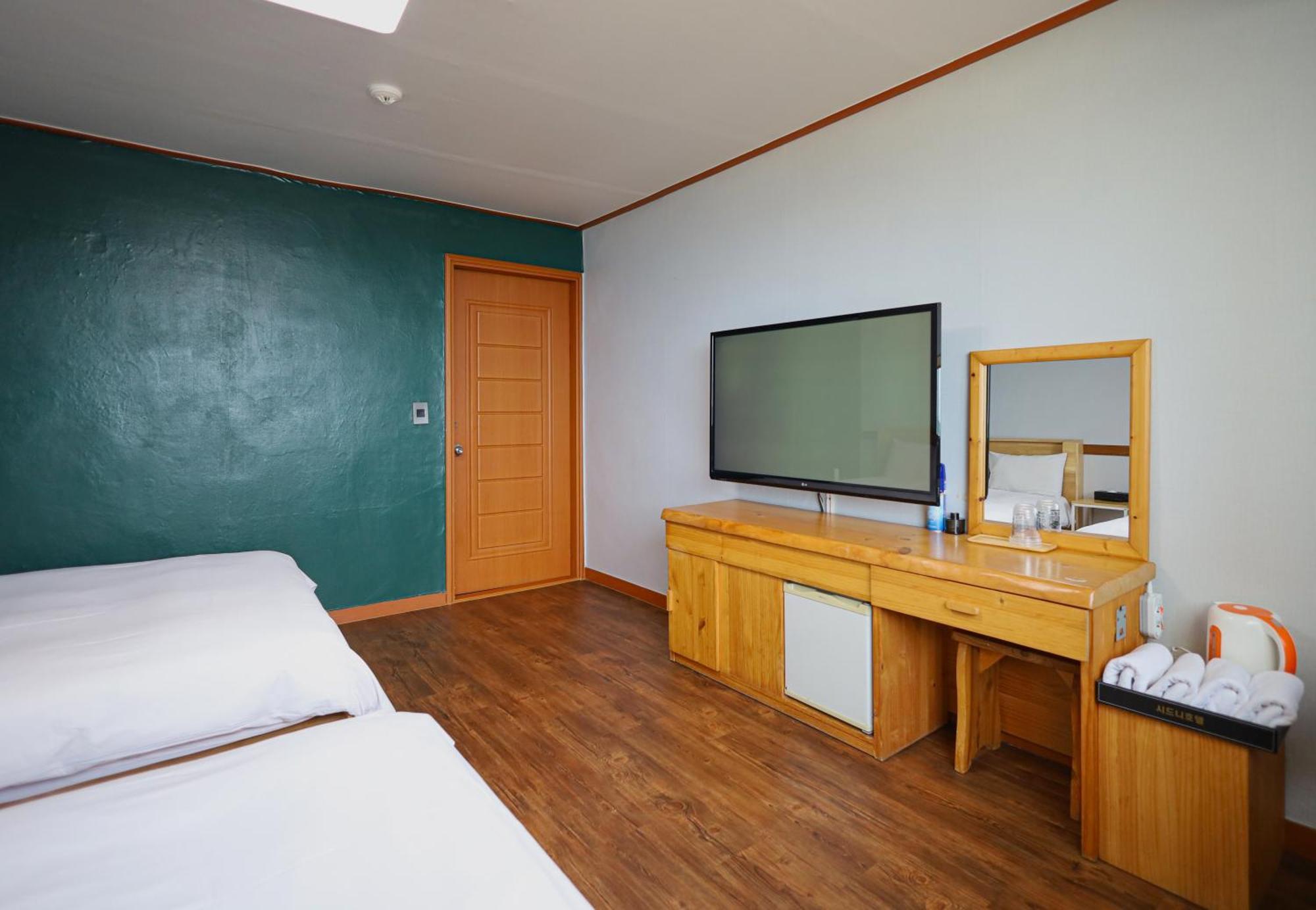 Fantastic Ocean View Sydney Hotel Jeju Exteriör bild