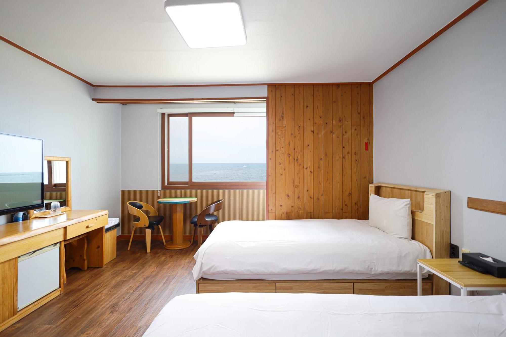 Fantastic Ocean View Sydney Hotel Jeju Exteriör bild