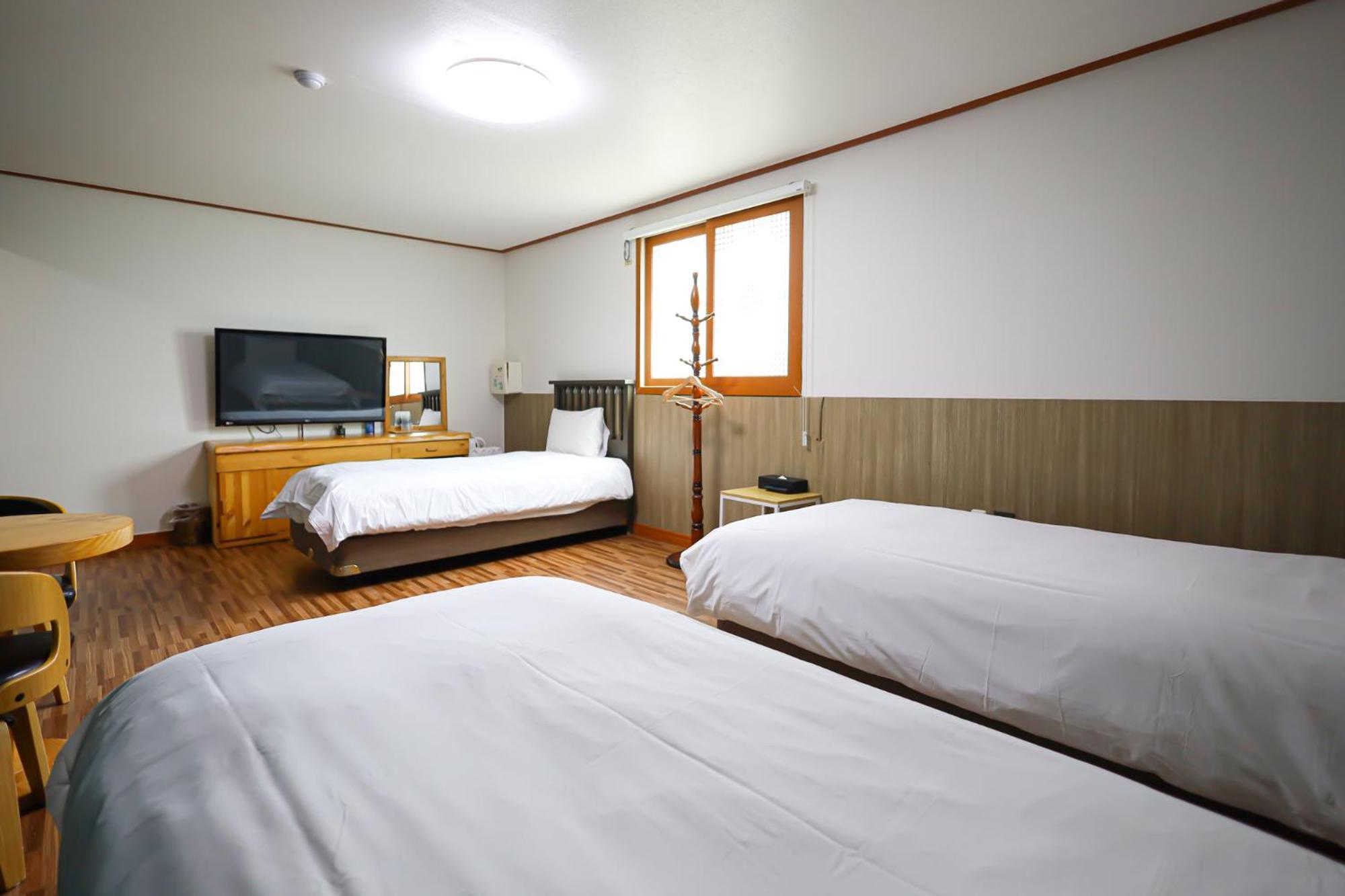 Fantastic Ocean View Sydney Hotel Jeju Exteriör bild