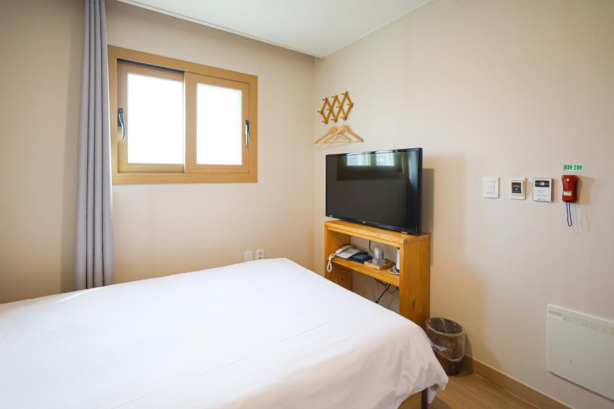 Fantastic Ocean View Sydney Hotel Jeju Exteriör bild