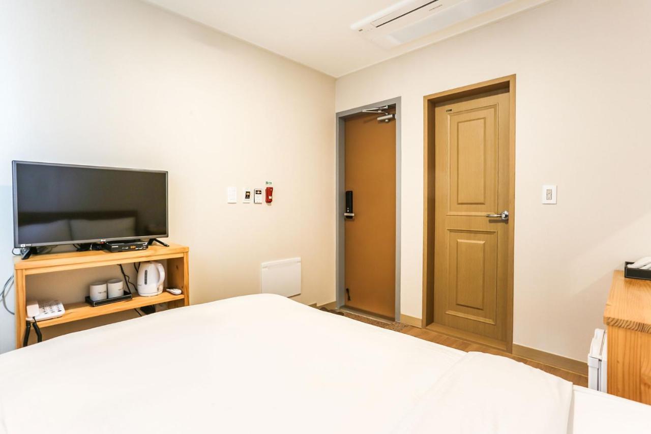 Fantastic Ocean View Sydney Hotel Jeju Exteriör bild