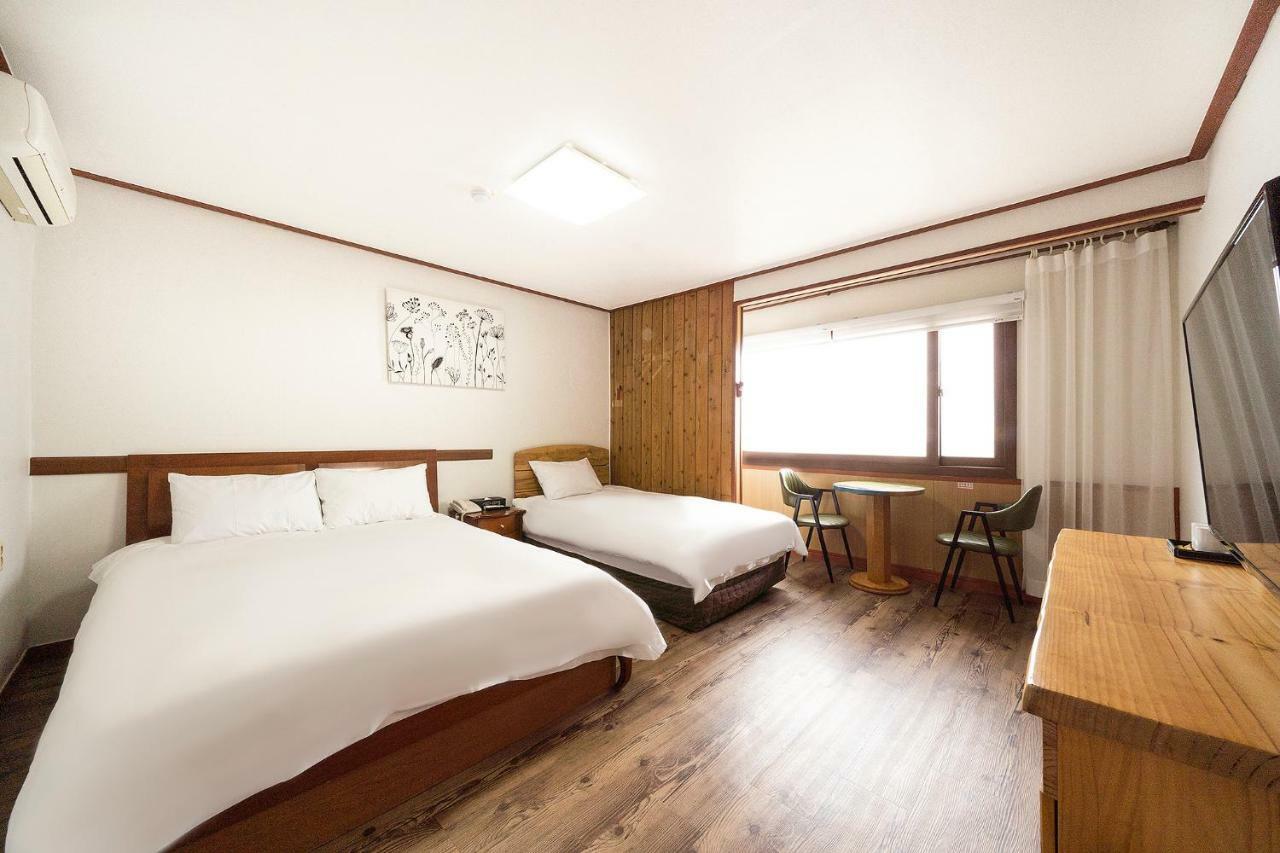 Fantastic Ocean View Sydney Hotel Jeju Exteriör bild